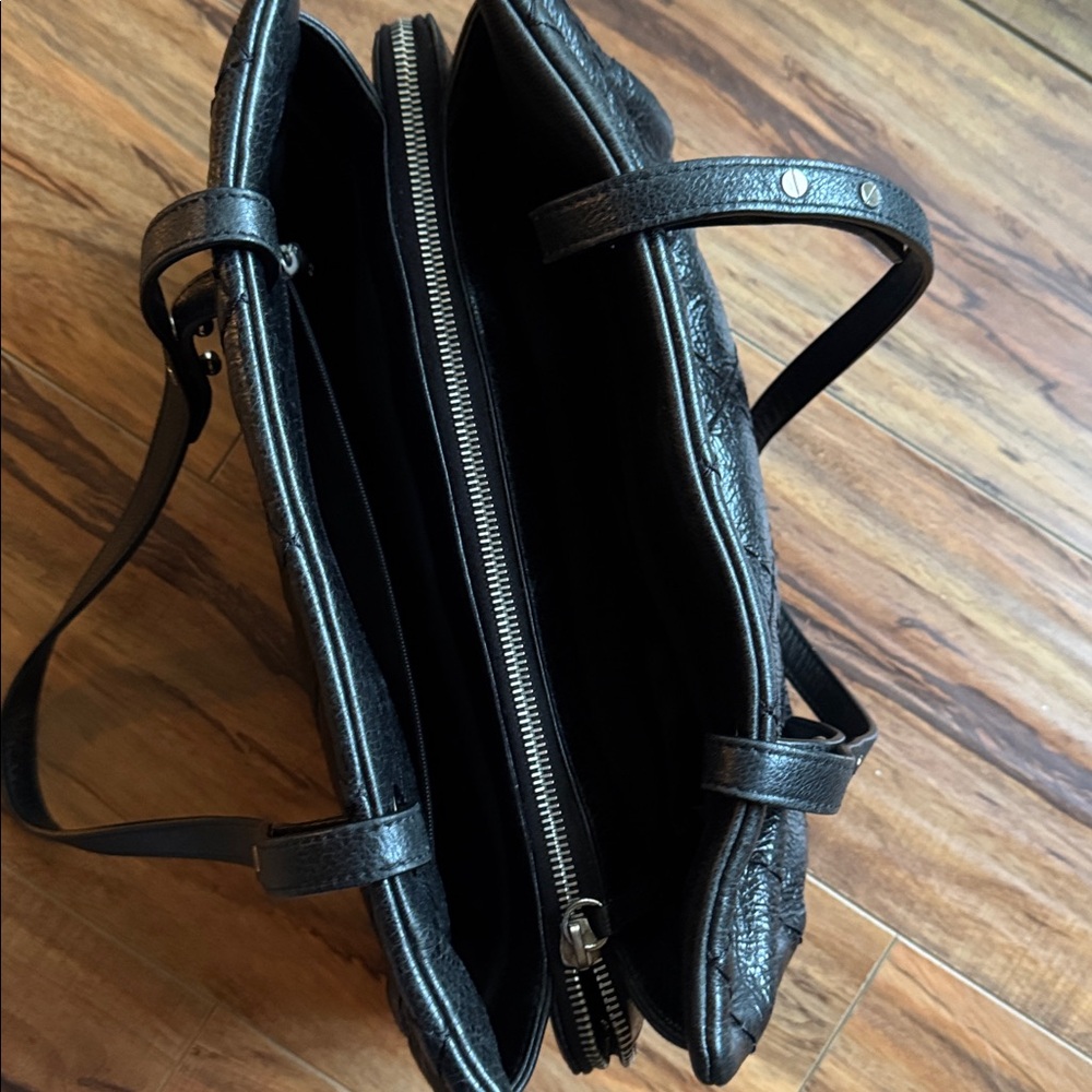 Chanel tote, black. - Picture 5 of 14